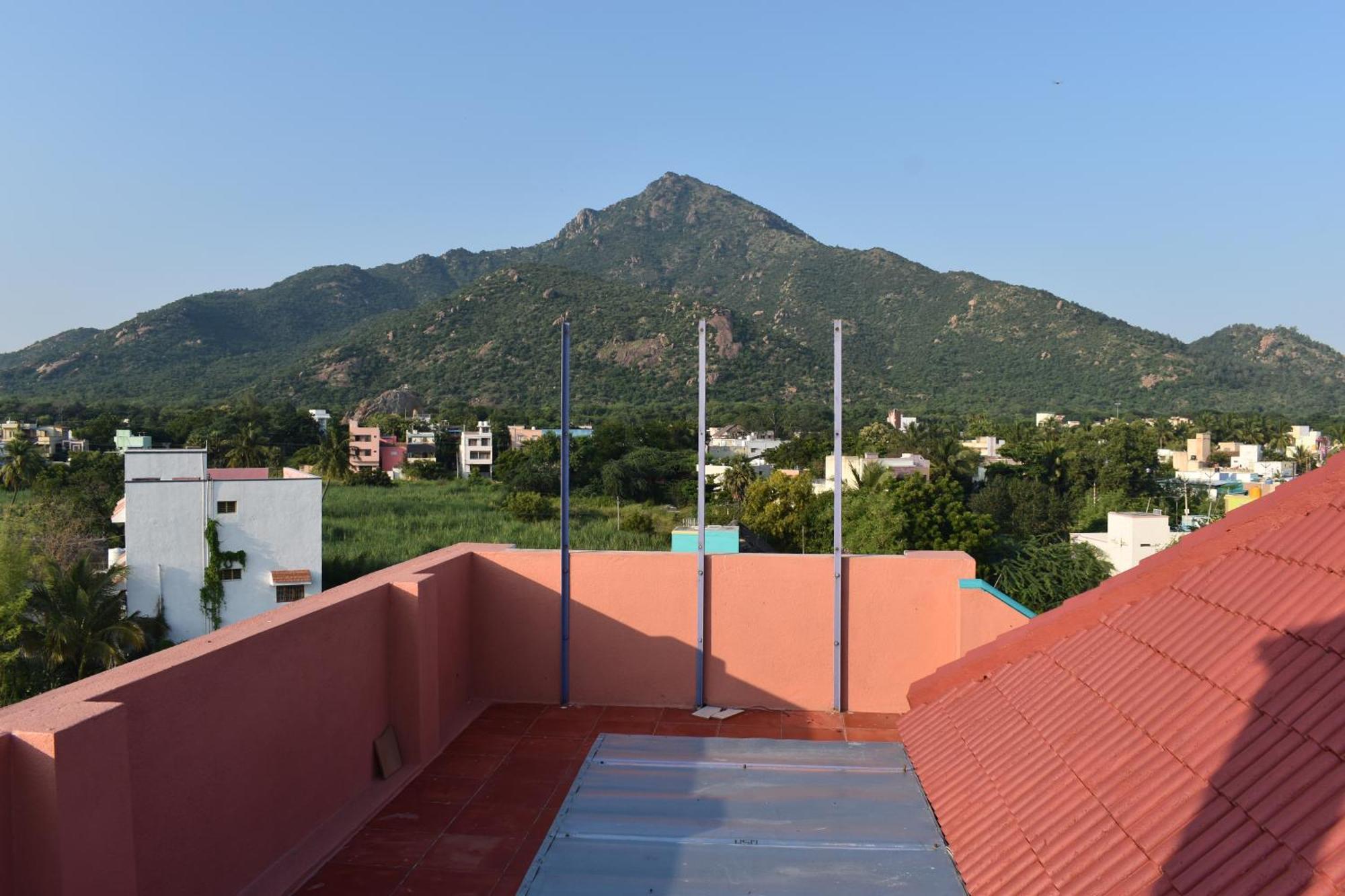 Rainbow Guest House Tiruvannāmalai Eksteriør bilde