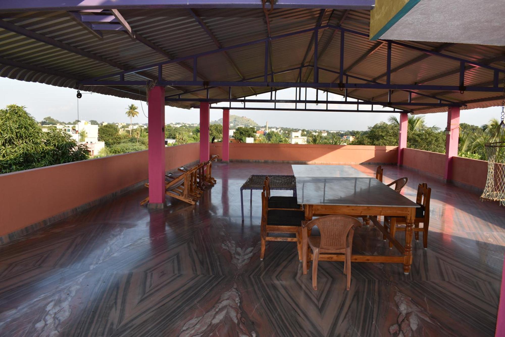 Rainbow Guest House Tiruvannāmalai Eksteriør bilde