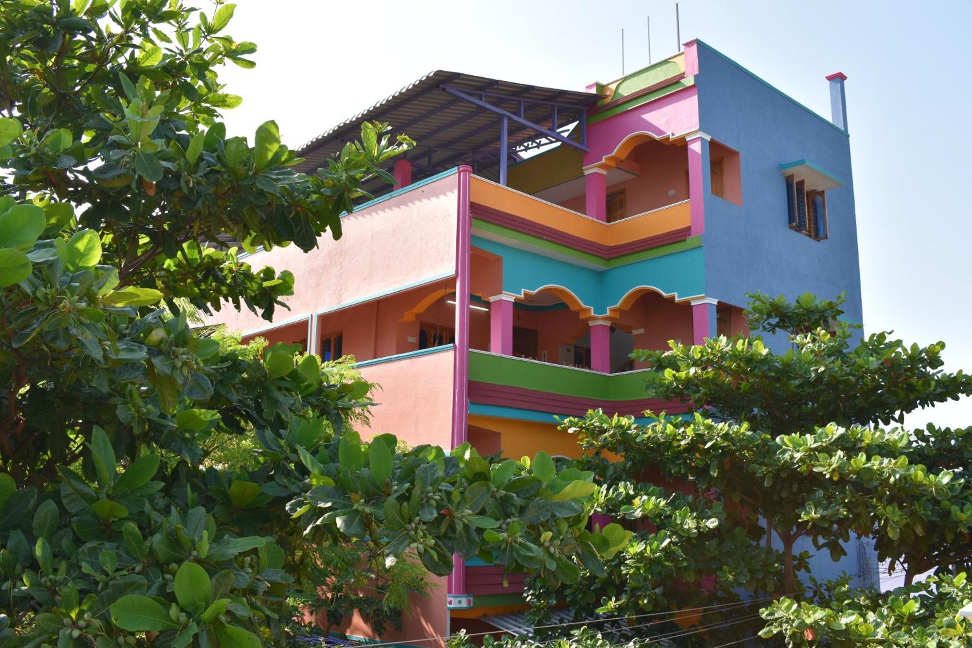 Rainbow Guest House Tiruvannāmalai Eksteriør bilde
